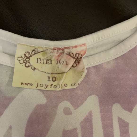 Joyfolie/Mia Joy Tee EUC size 10. LISTING IS FOR SHIRT ONLY - Picture 2 of 3